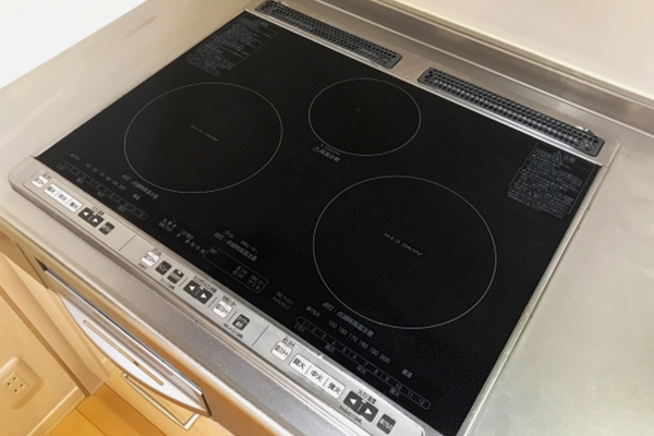 電源が入らないIHクッキングヒーター