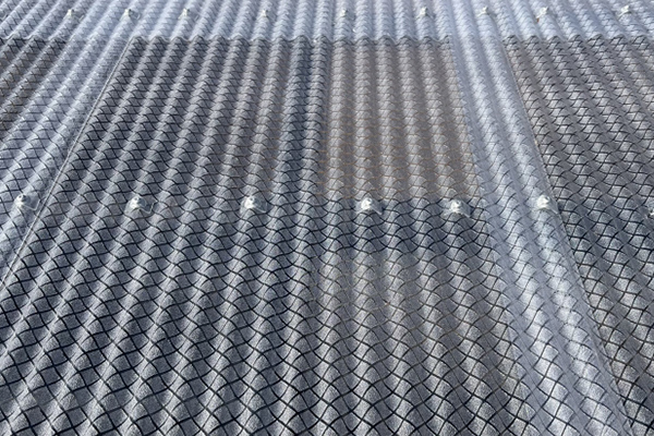 波板屋根